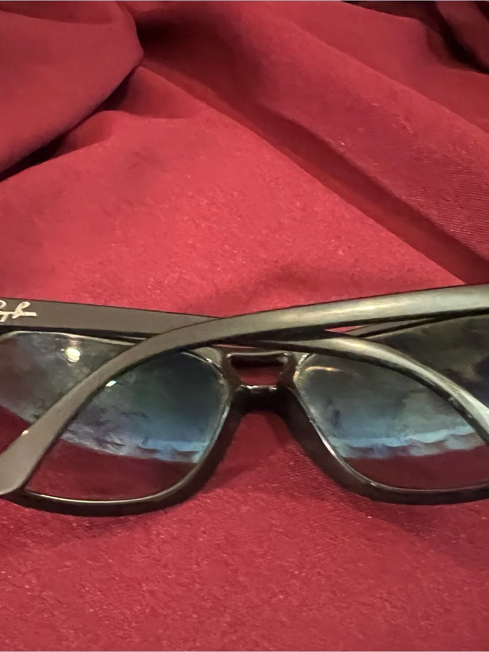 Ray ban Black Sunglasses - Classic Wraparound Style